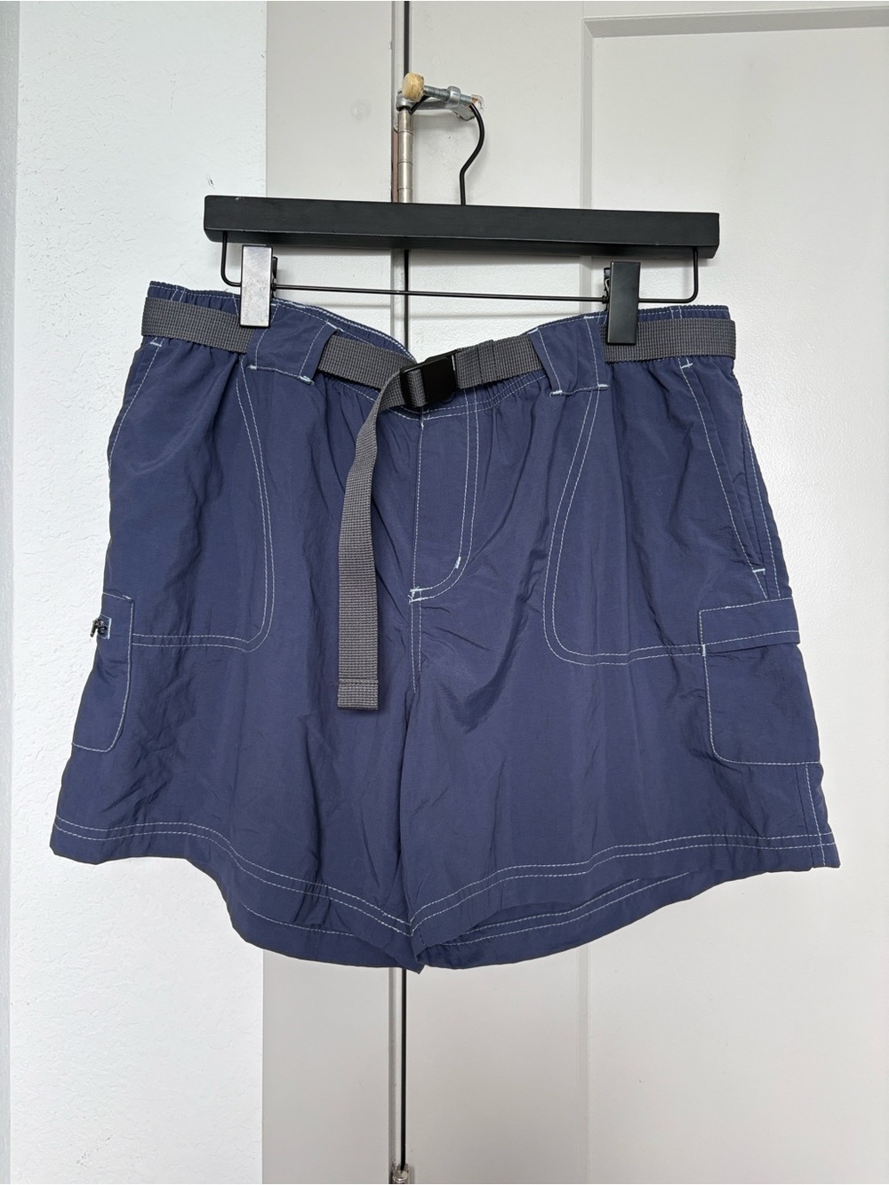 COLUMBIA SANDY RIVER WATER RESISTANT CARGO BLUE SHORTS WOMENS LARGE 6” INSEAM